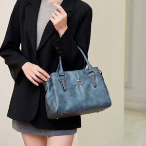 Fashion Large Capacity Wholesale Women's Crossbody Soft Leather Bag